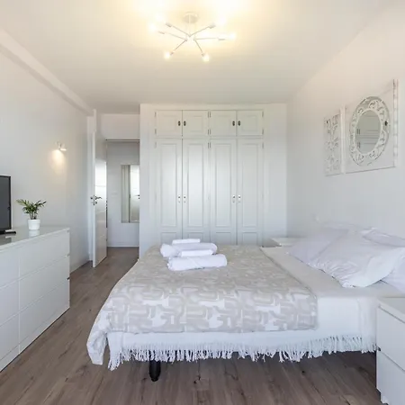 Апартаменты Aa Guest - Mar Y Luz Front Sea Views Eco Фуэнхирола