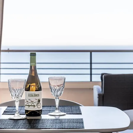 Aa Guest - Mar Y Luz Front Sea Views Eco Фуэнхирола